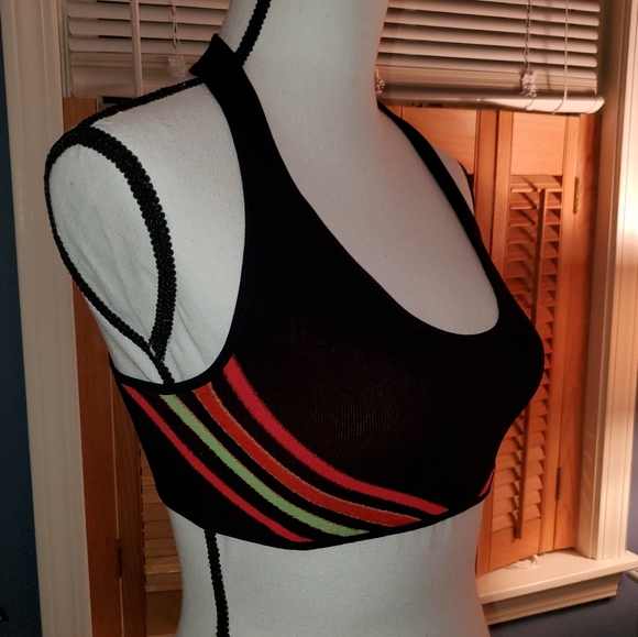 🌸Free People Spread The Light Halter Workout Bra - Picture 4 of 5